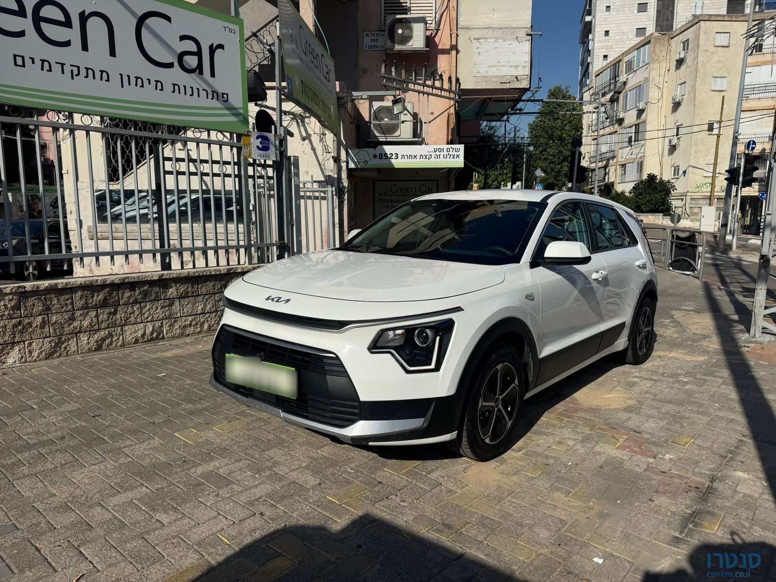 2025' Kia Niro פלאגין photo #2