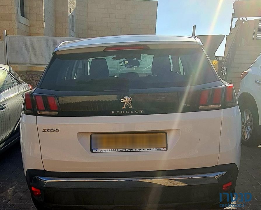 2018' Peugeot 3008 פיג'ו photo #3