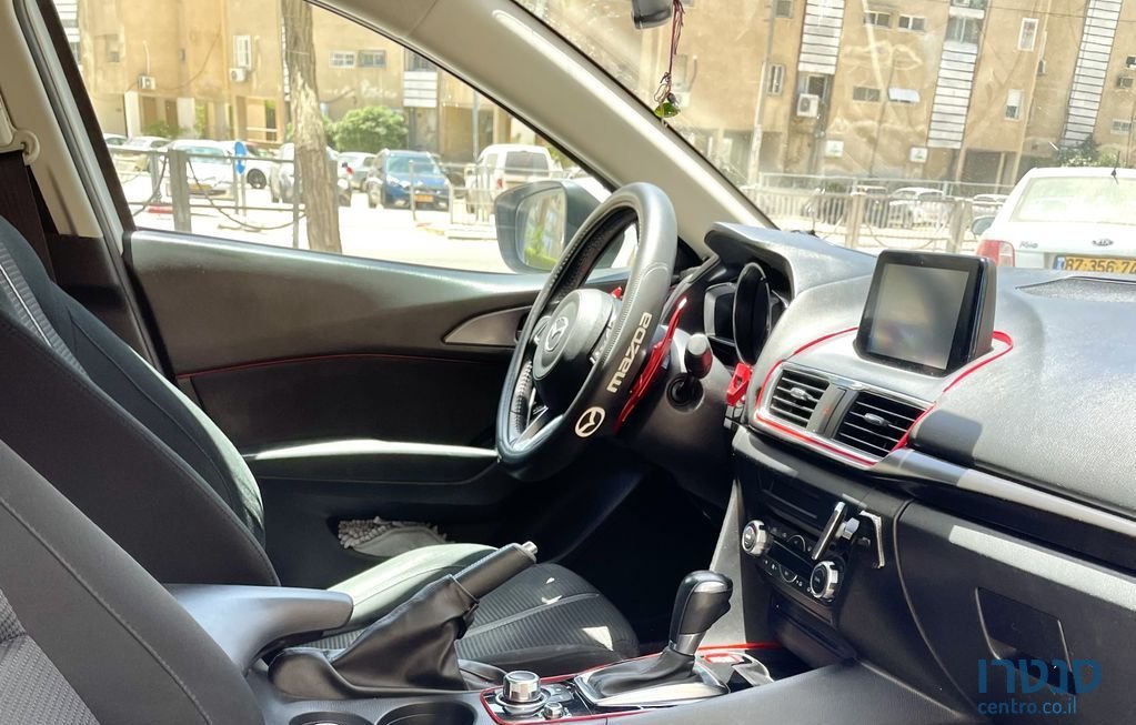 2019' Mazda 3 מאזדה photo #3