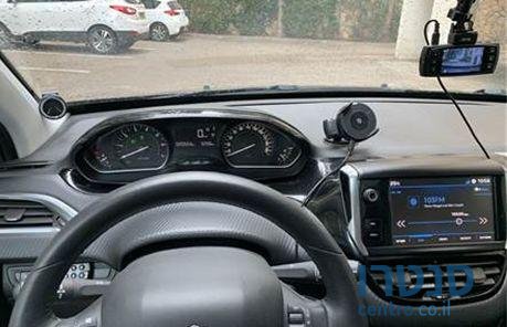 2018' Peugeot 2008 פיג'ו 2008 פרימיום photo #2