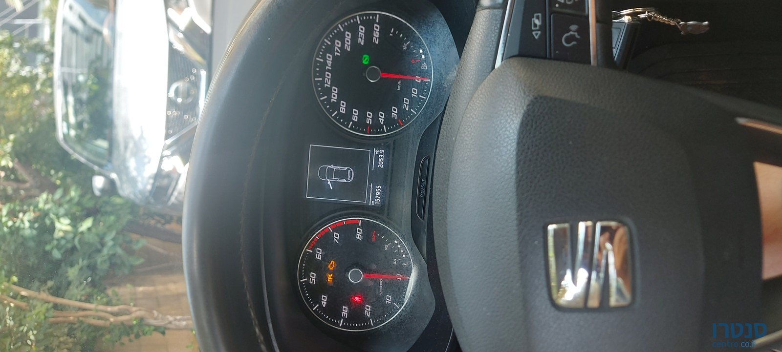 2015' SEAT Leon photo #4