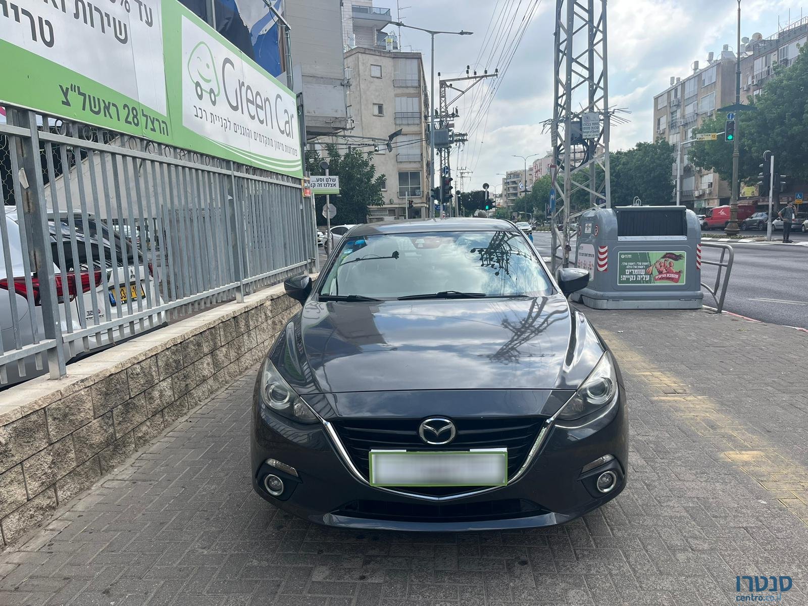 2014' Mazda 3 photo #1