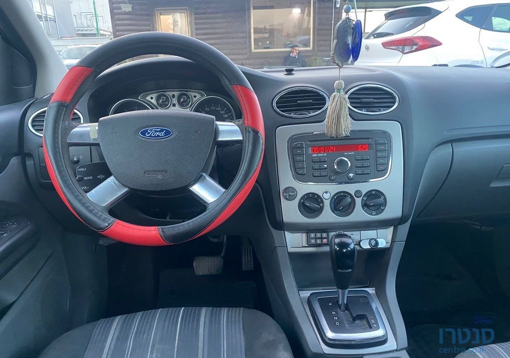 2010' Ford Focus פורד פוקוס photo #2