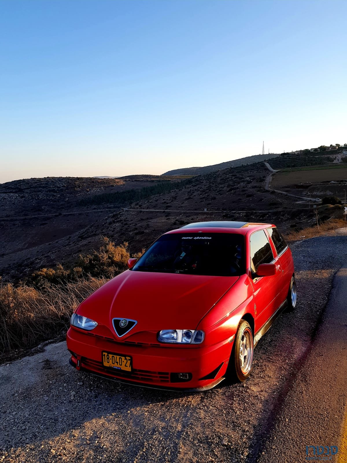 1997' Alfa Romeo 145 QV photo #4