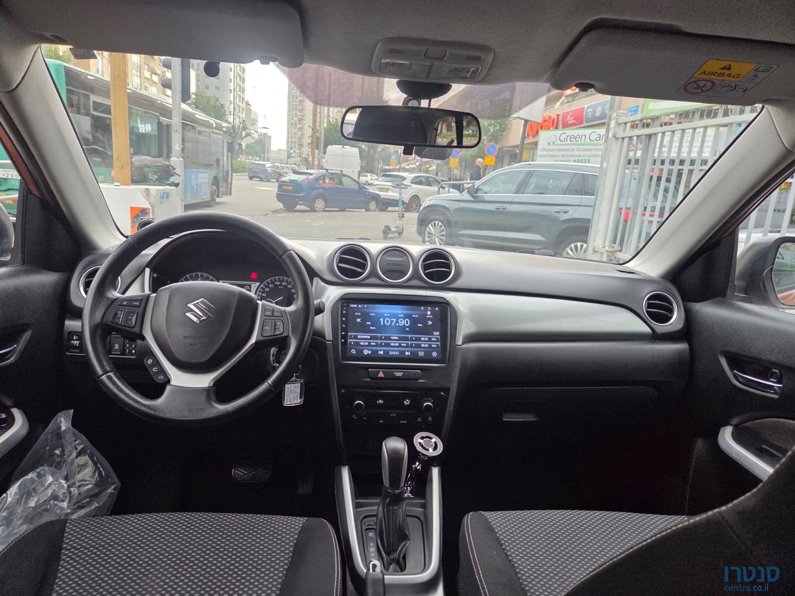 2016' Suzuki Vitara photo #2