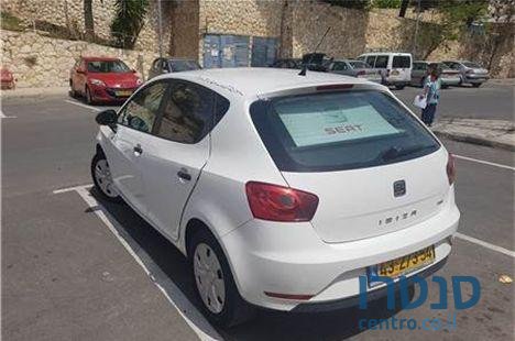 2015' SEAT Ibiza photo #2