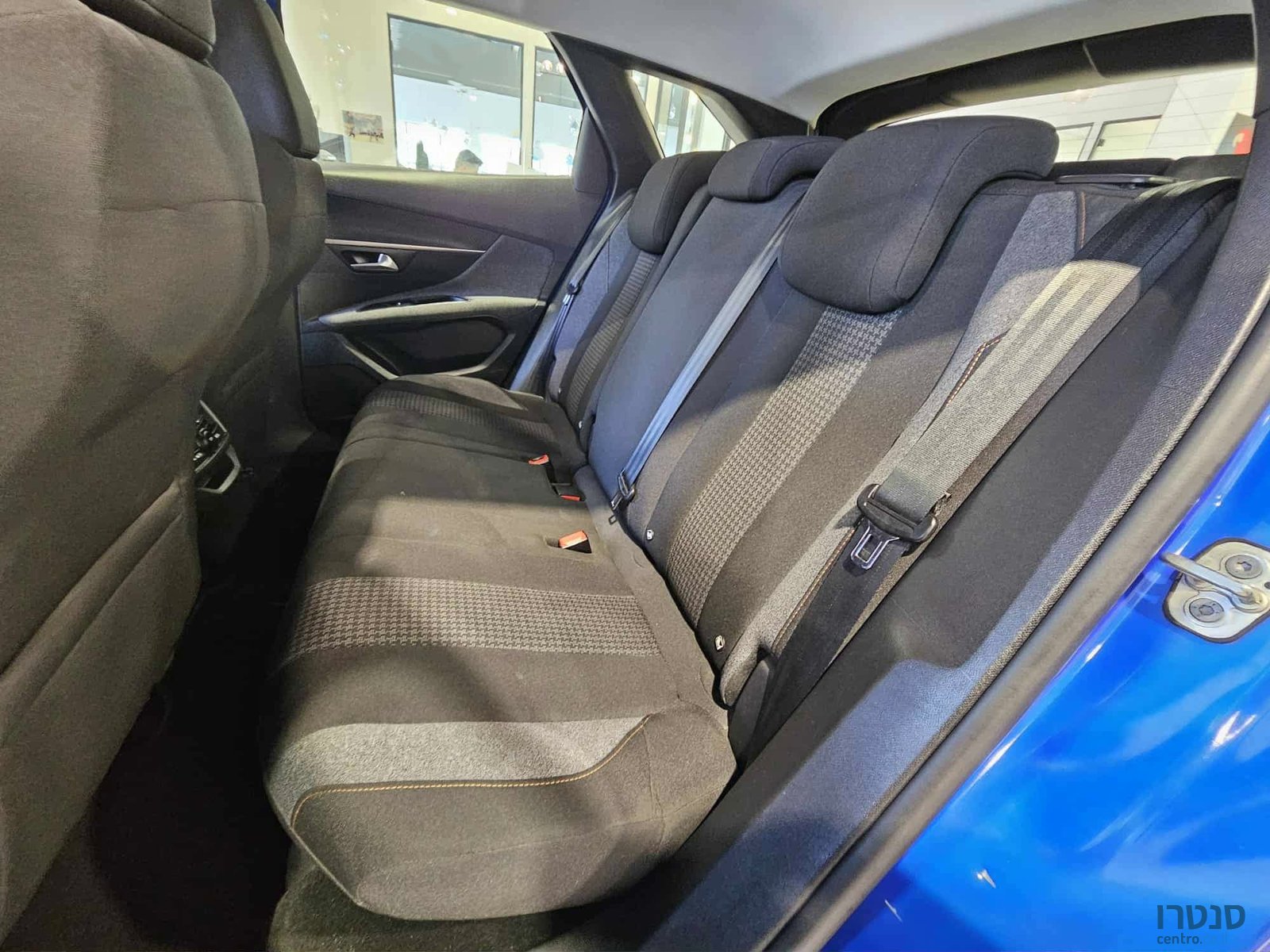 2022' Peugeot 3008 photo #7