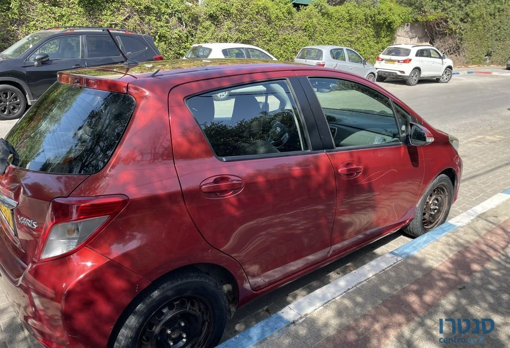 2012' Toyota Yaris טויוטה יאריס photo #5