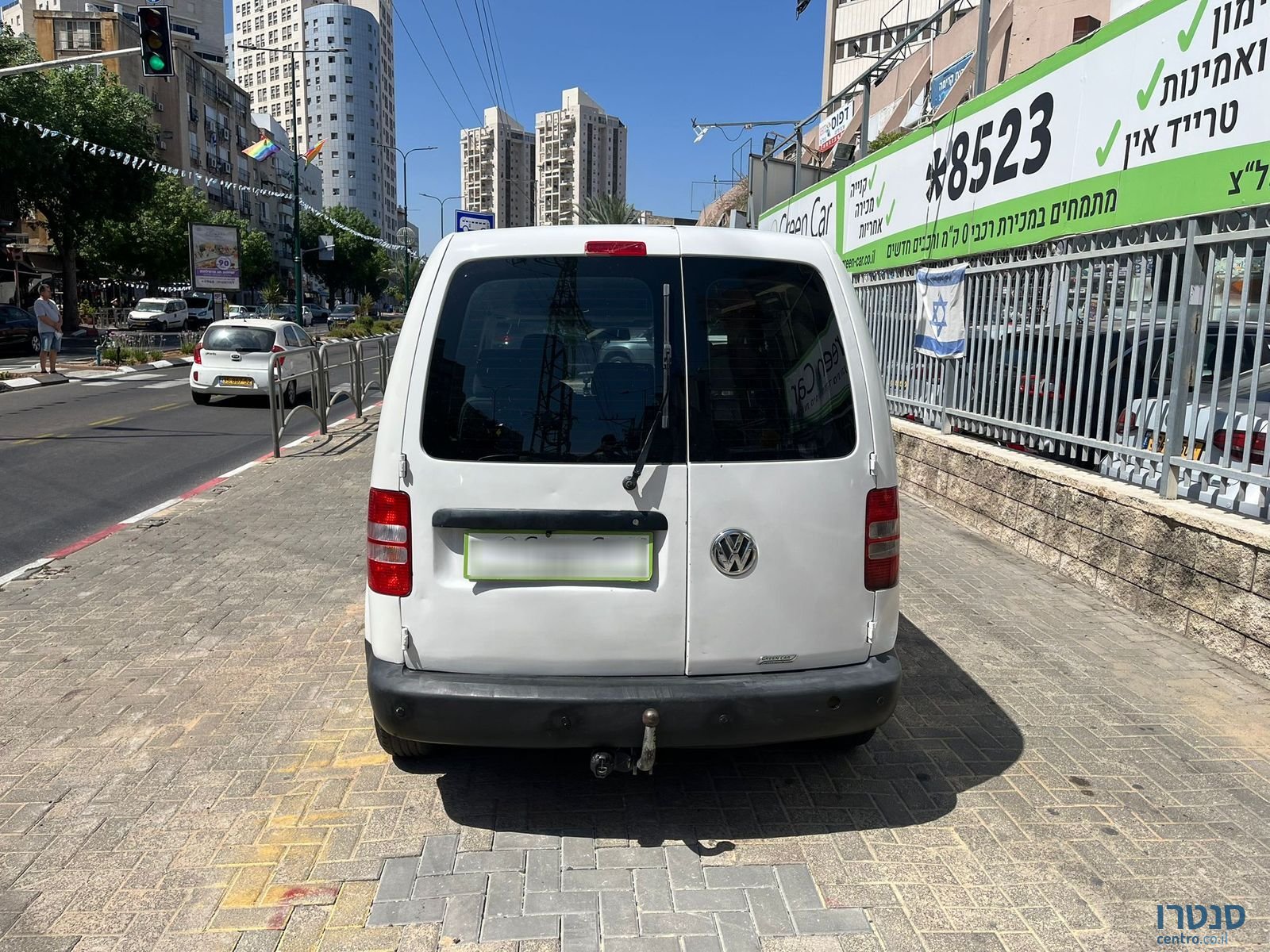 2015' Volkswagen Caddy photo #4