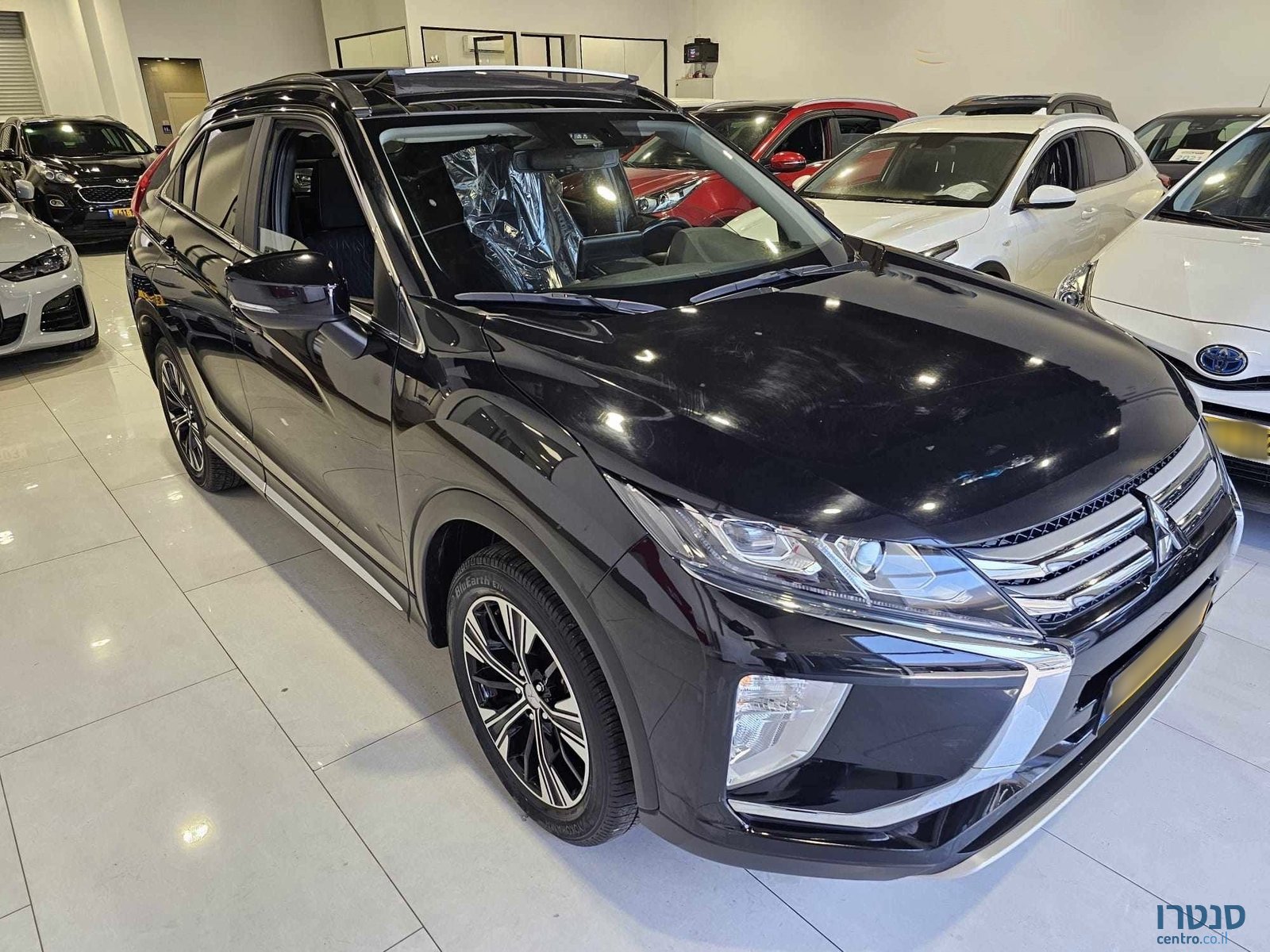 2020' Mitsubishi Eclipse Cross photo #2