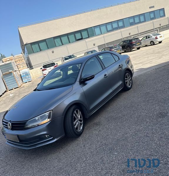 2016' Volkswagen Jetta פולקסווגן ג'טה photo #2