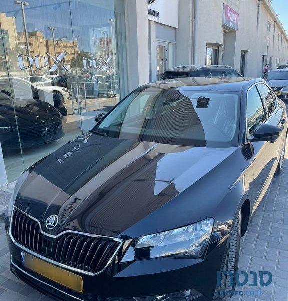 2019' Skoda Superb סקודה סופרב photo #1