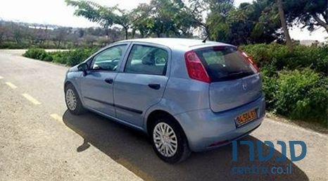 2007' Fiat Grande Punto אקטיב ‏1400 photo #2