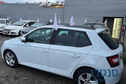 2016' Skoda Fabia סקודה פאביה photo #4