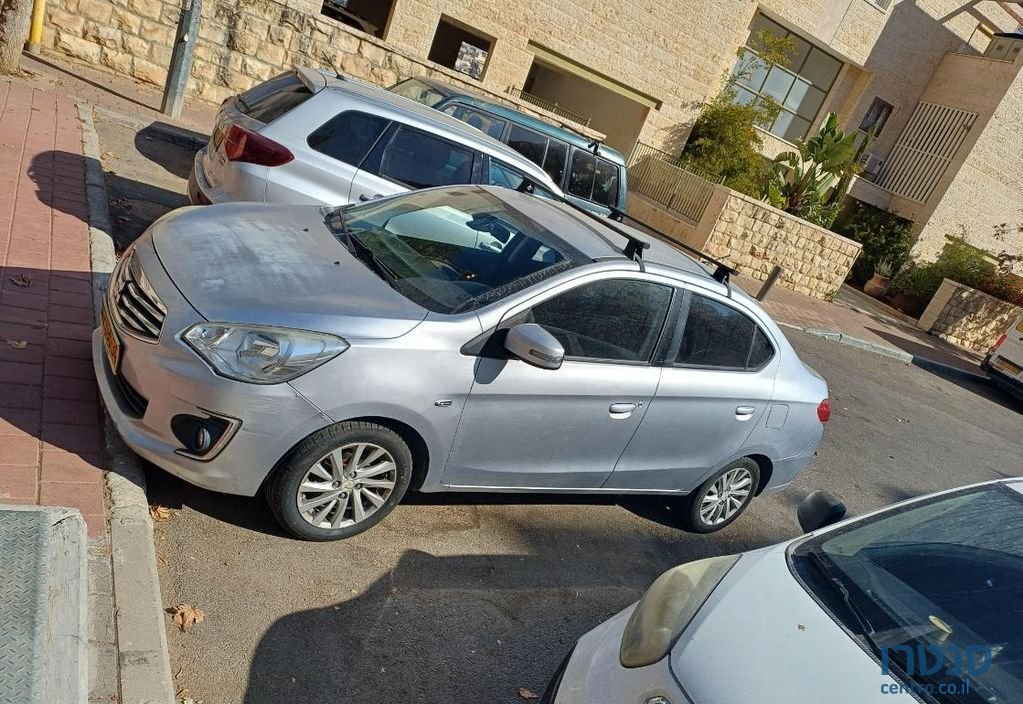 2015' Mitsubishi Attrage מיצובישי אטראז' photo #5