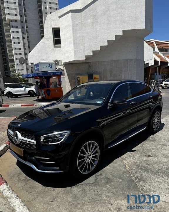 2021' Mercedes-Benz Glc-Class מרצדס photo #1