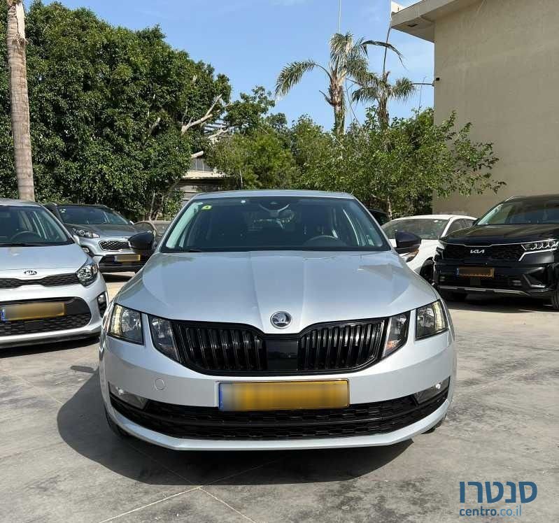2020' Skoda Octavia סקודה אוקטביה photo #1