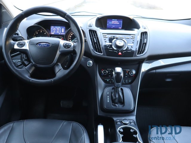 2015' Ford Kuga photo #5