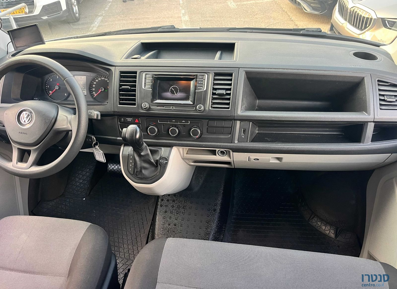 2019' Volkswagen Transporter פולקסווגן טרנספורטר photo #4