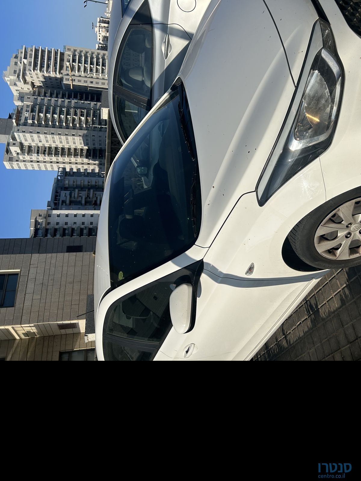 2020' Hyundai i20 יונדאי photo #3