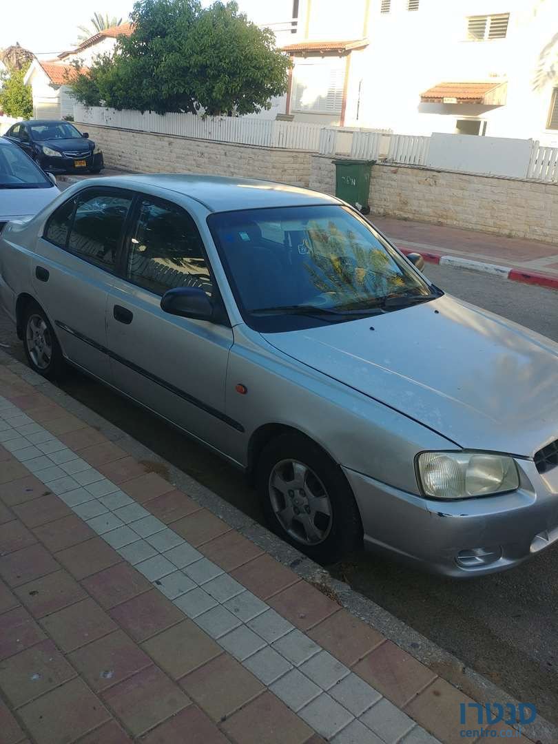 2001' Hyundai Accent יונדאי אקסנט photo #1
