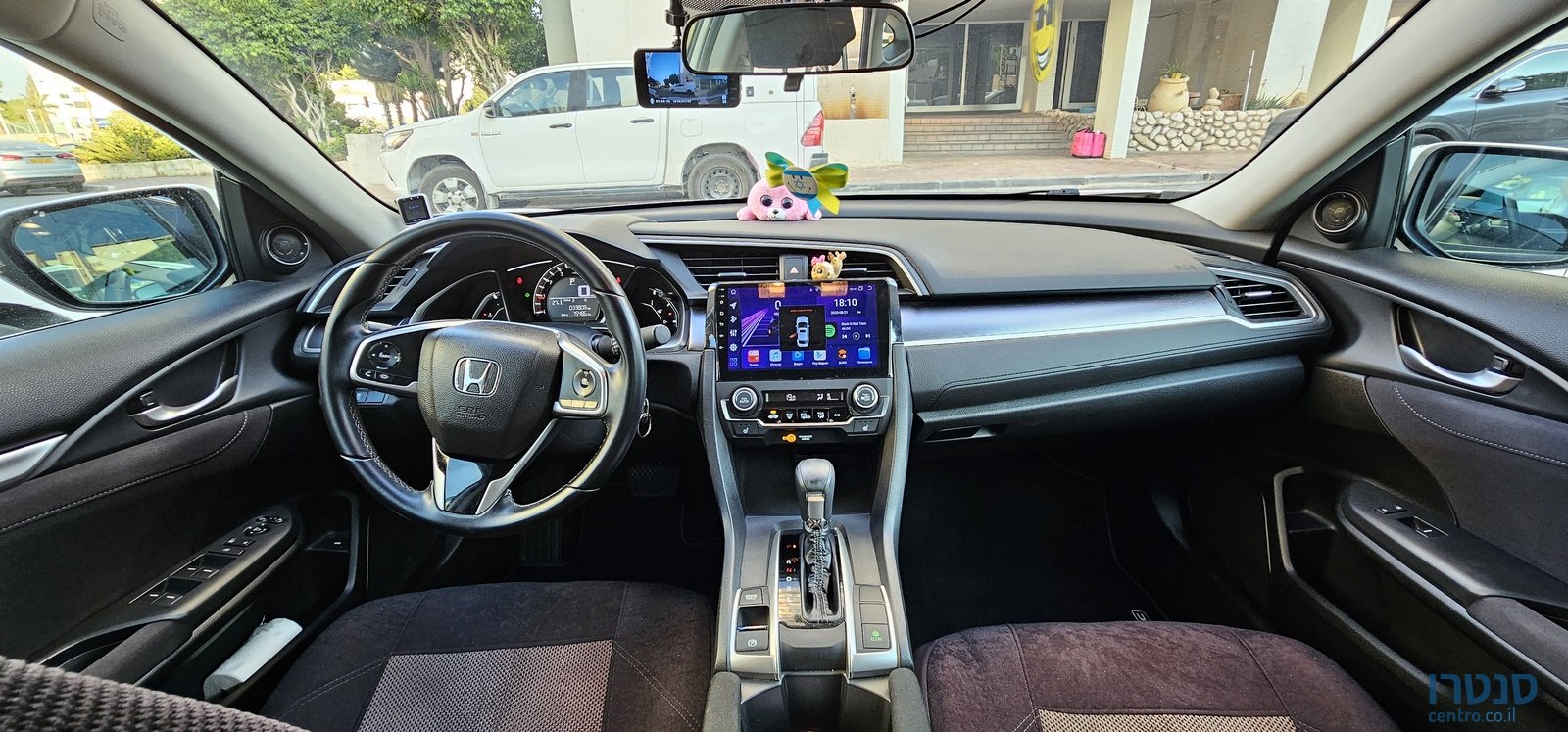 2019' Honda Civic Elegance 4D photo #4