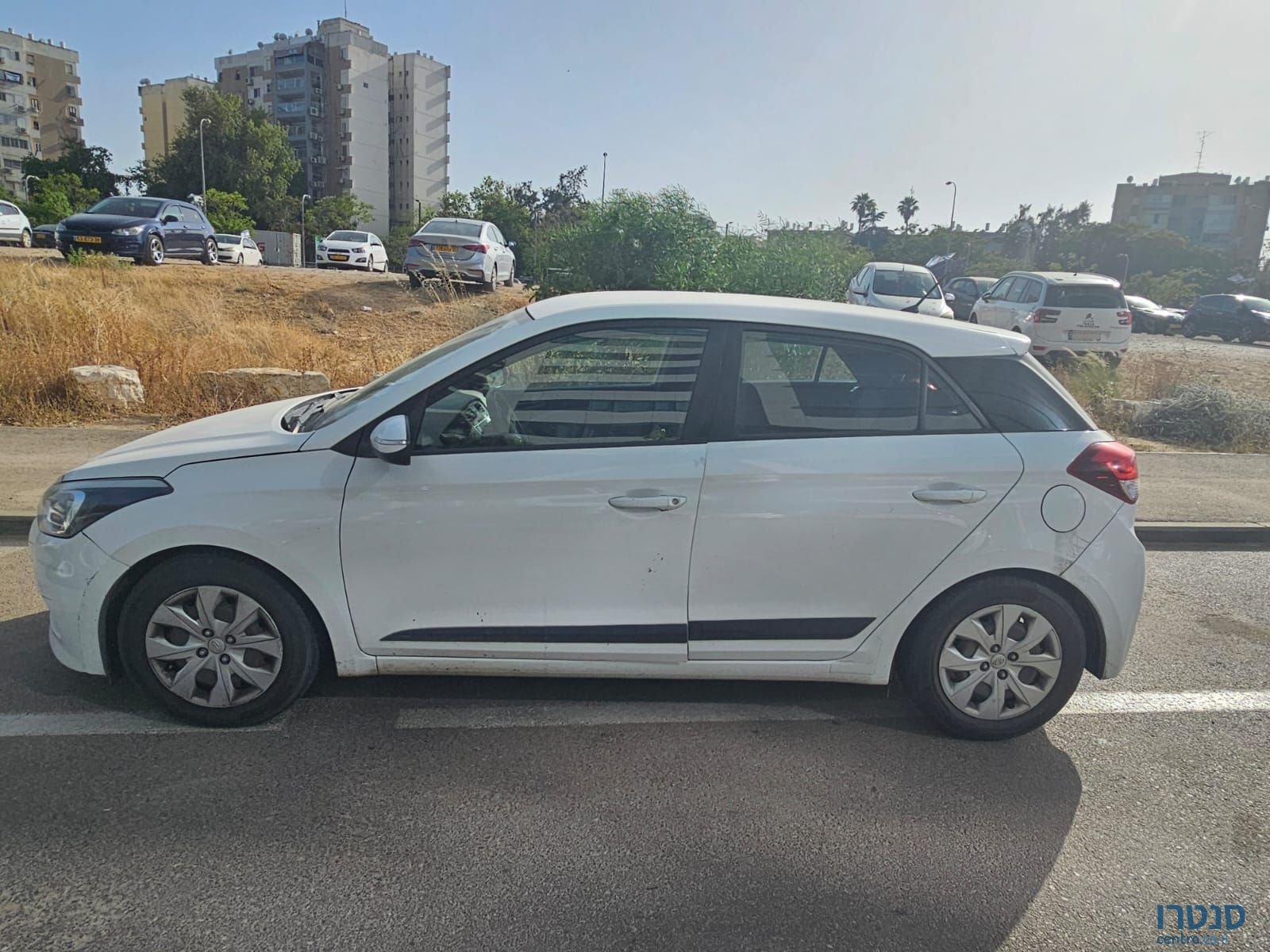 2018' Hyundai i20 יונדאי photo #1