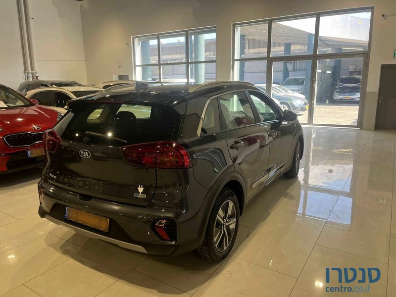 2021' Kia Niro photo #3