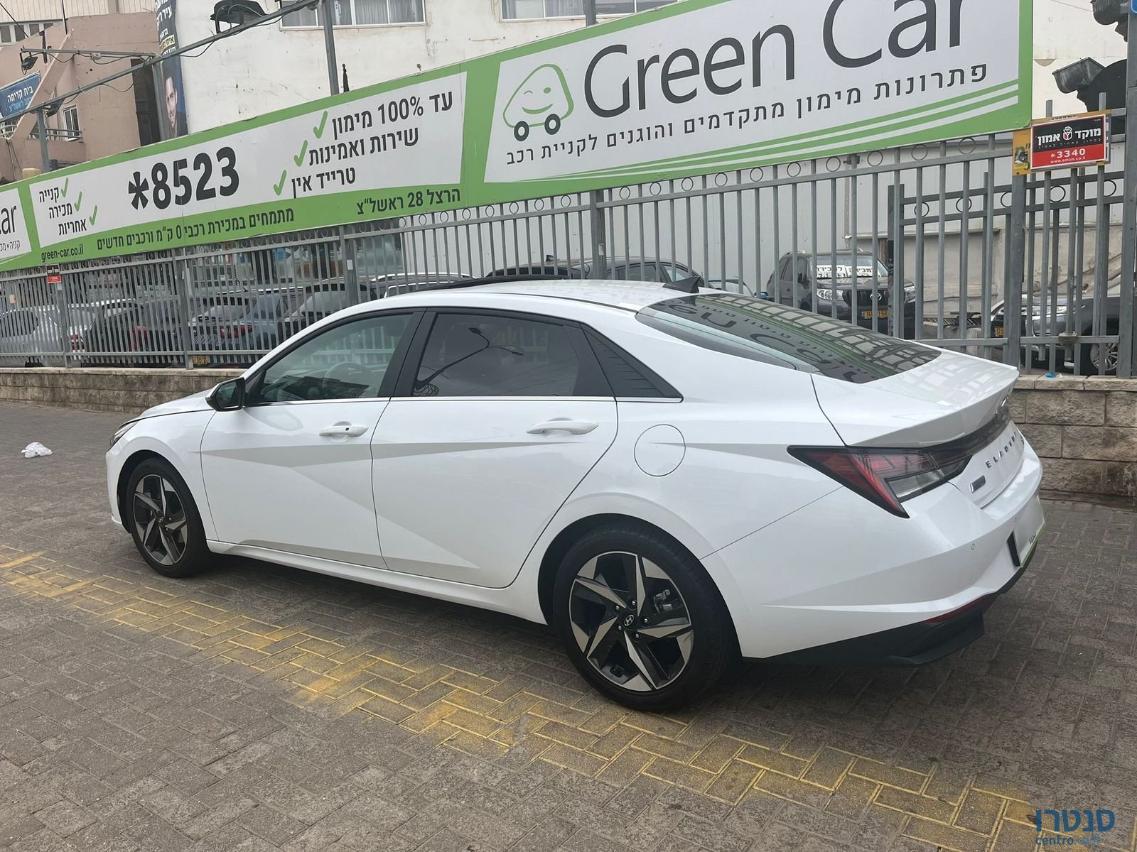 2022' Hyundai Elantra photo #6