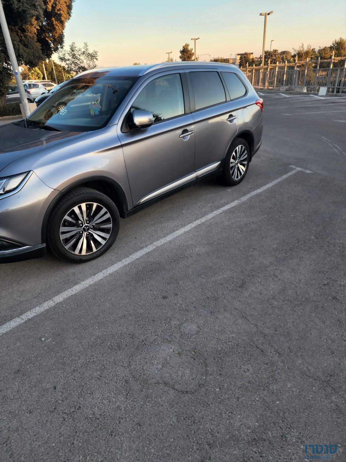 2018' Mitsubishi Outlander מיצובישי אאוטלנדר photo #2