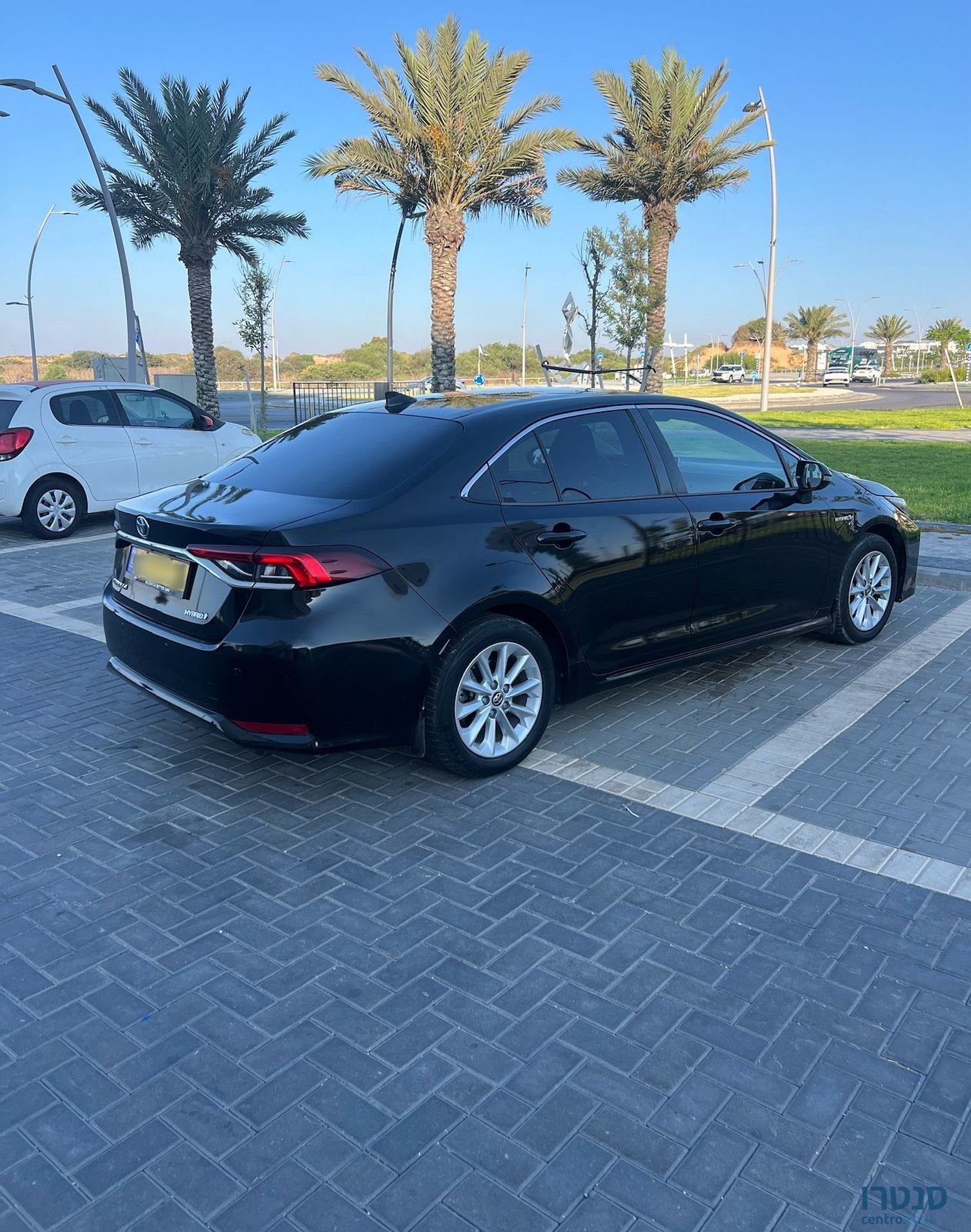 2020' Toyota Corolla טויוטה קורולה photo #2