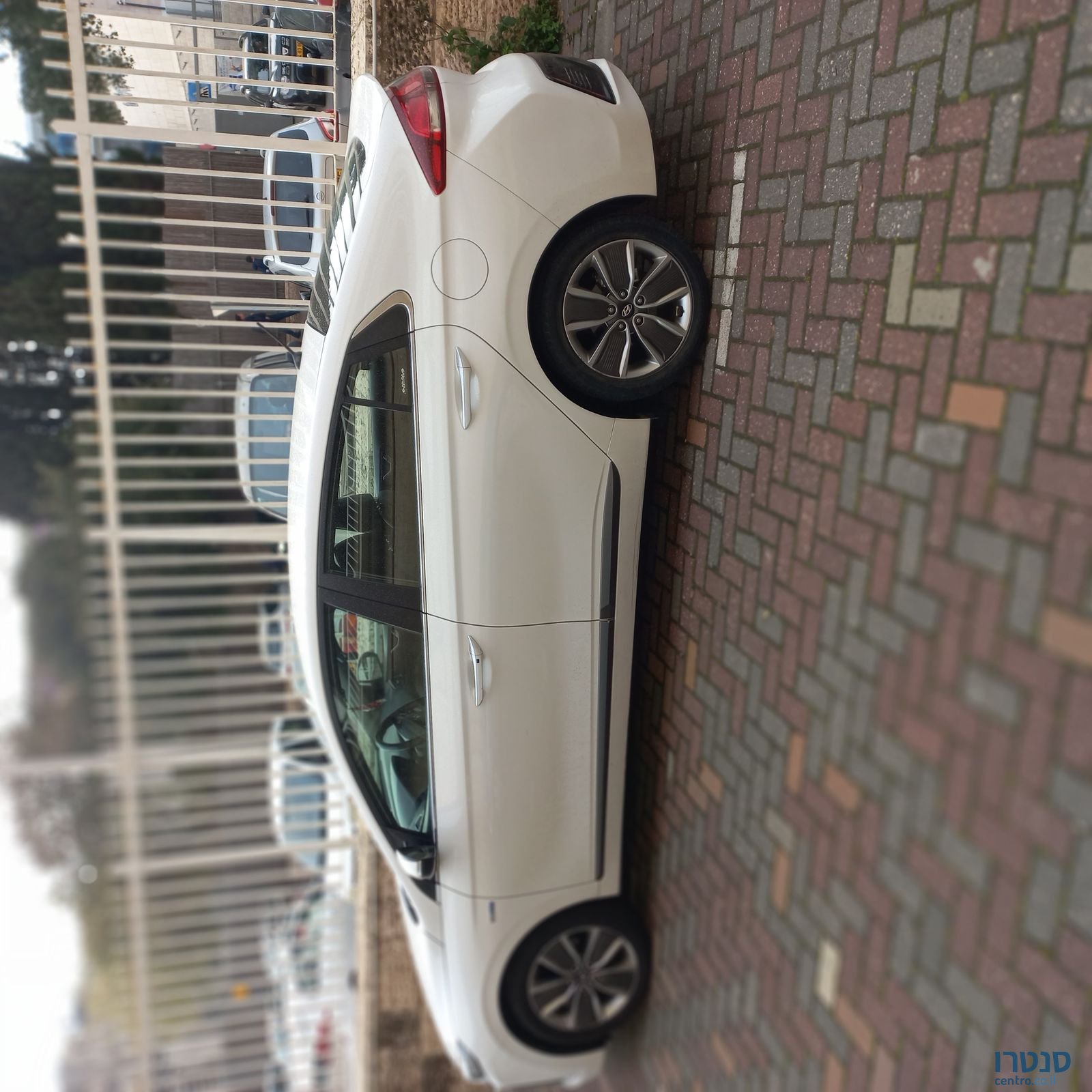 2017' Hyundai Ioniq יונדאי איוניק photo #3