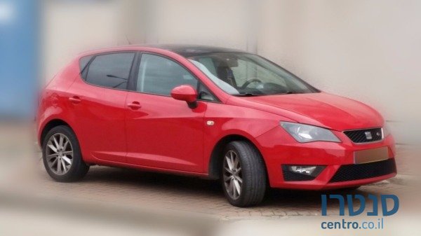 2012' SEAT Ibiza photo #1