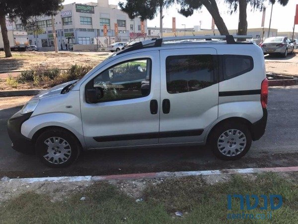 2013' Fiat Qubo photo #1