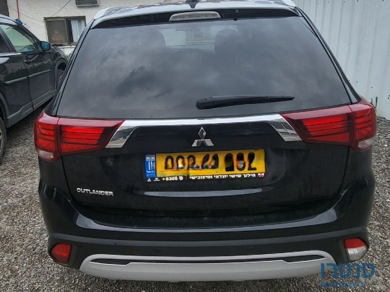 2021' Mitsubishi Outlander מיצובישי אאוטלנדר photo #4