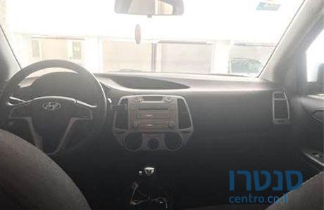 2011' Hyundai i20 i20 יונדאי photo #1