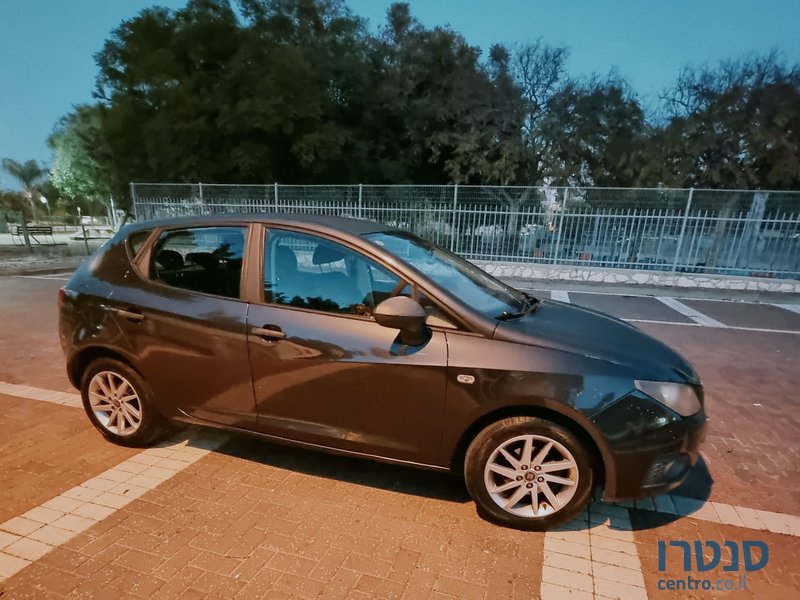 2011' SEAT Ibiza סיאט איביזה photo #3