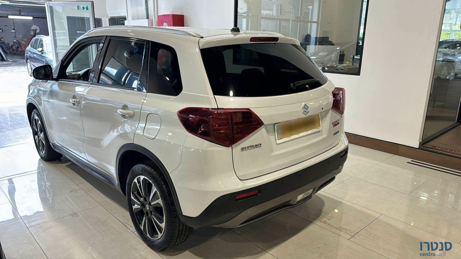 2020' Suzuki Vitara photo #4