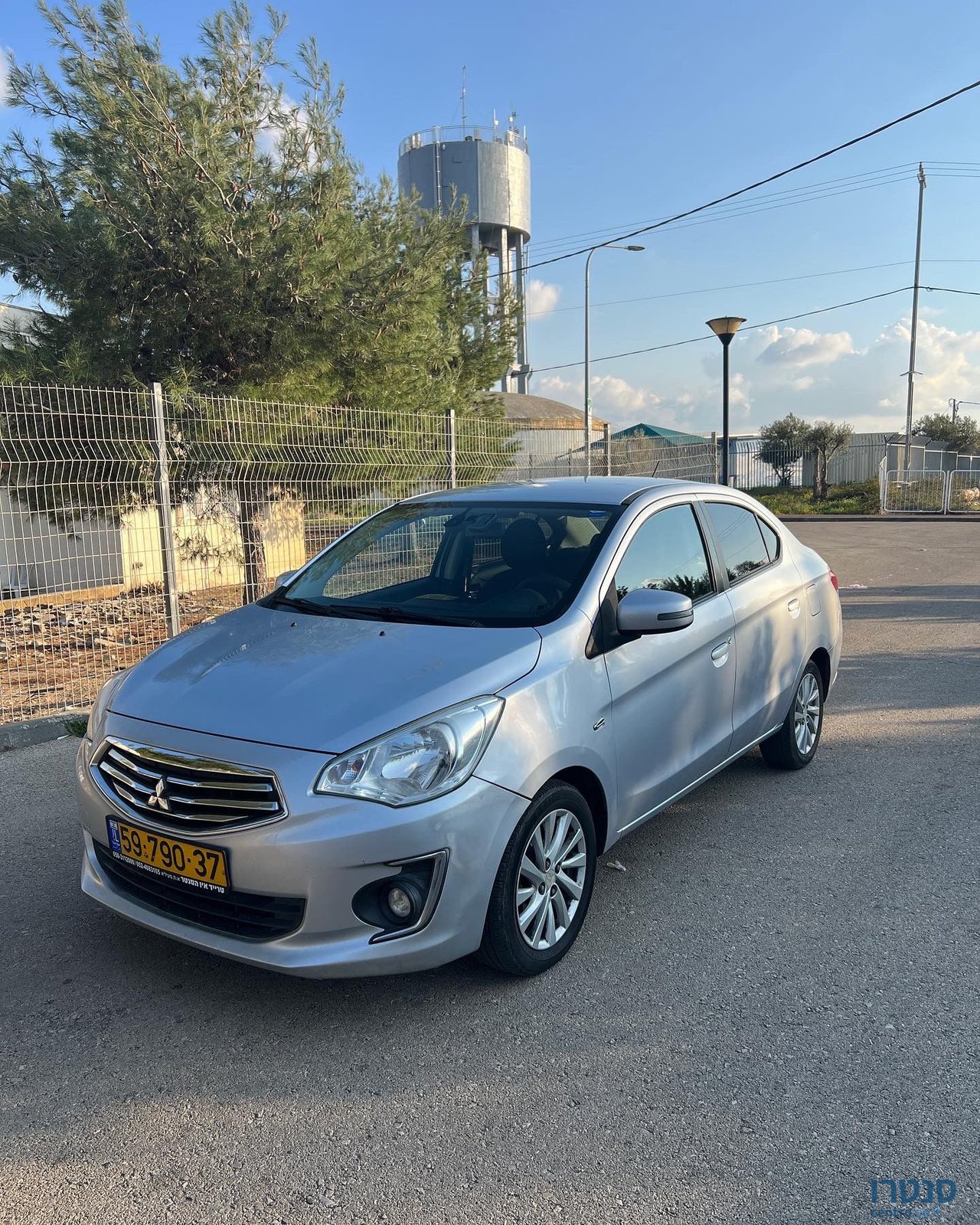 2016' Mitsubishi Attrage מיצובישי אטראז photo #4