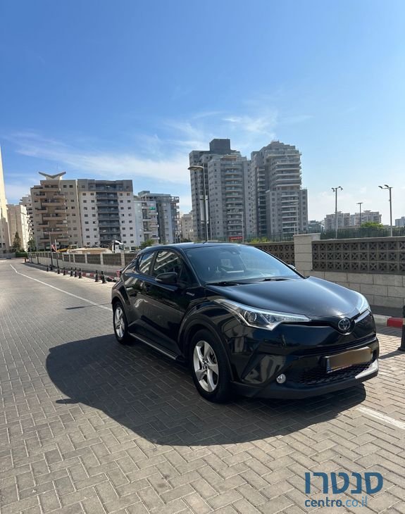 2019' Toyota C-HR טויוטה photo #3