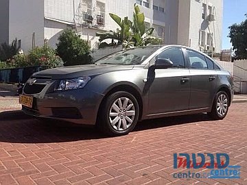 2010' Chevrolet Cruze photo #1