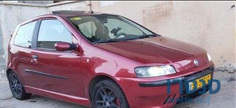 2001' Fiat Punto Hgt ספייס photo #2