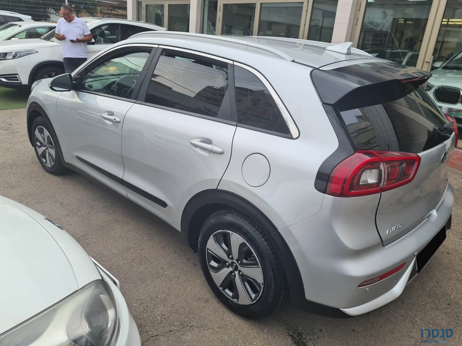 2019' Kia Niro photo #3