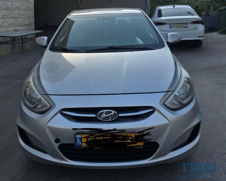 2016' Hyundai i25 יונדאי אקסנט photo #1