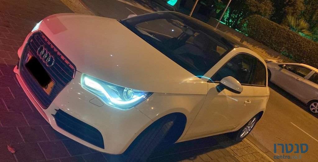 2011' Audi A1 אאודי photo #4