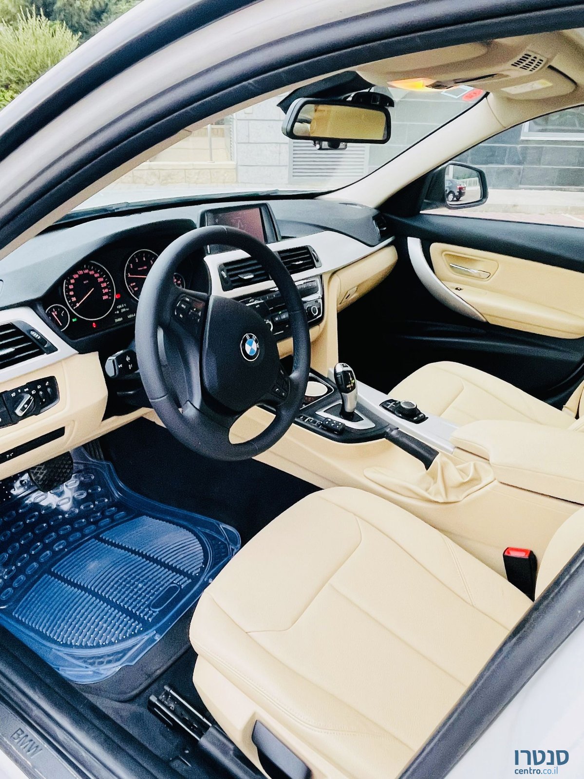 2018' BMW 318 ב.מ.וו photo #3