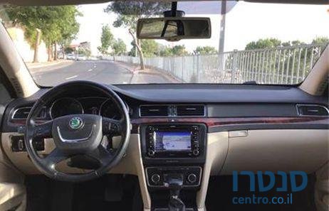 2012' Skoda Superb סקודה סופרב photo #2