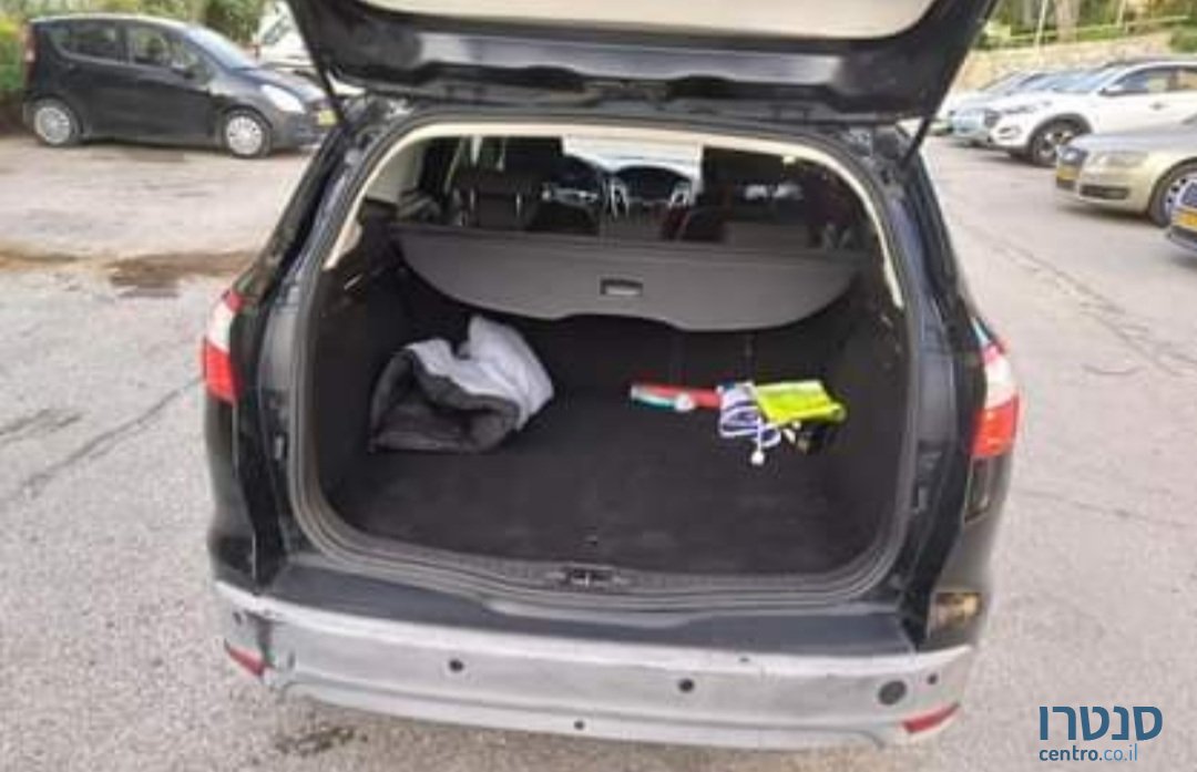 2013' Ford Focus photo #6