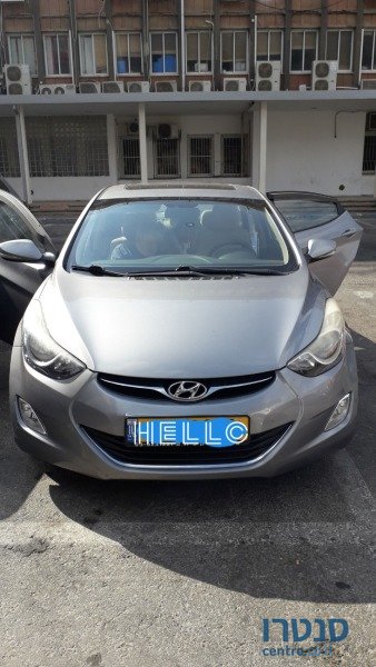 2012' Hyundai i35 photo #1