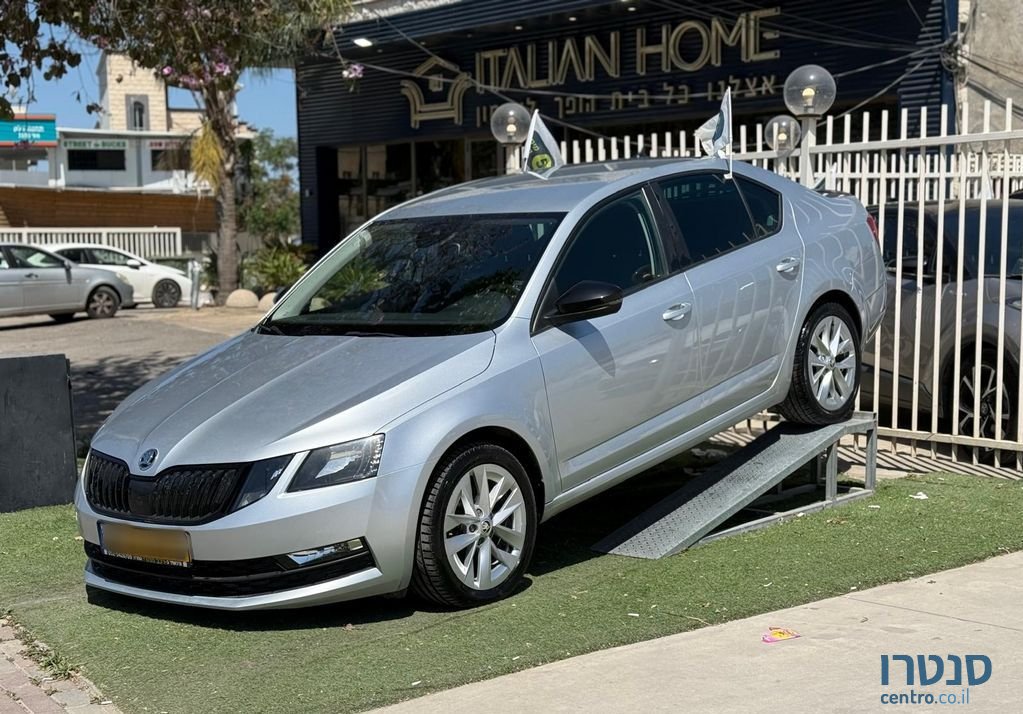 2020' Skoda Octavia סקודה אוקטביה photo #1